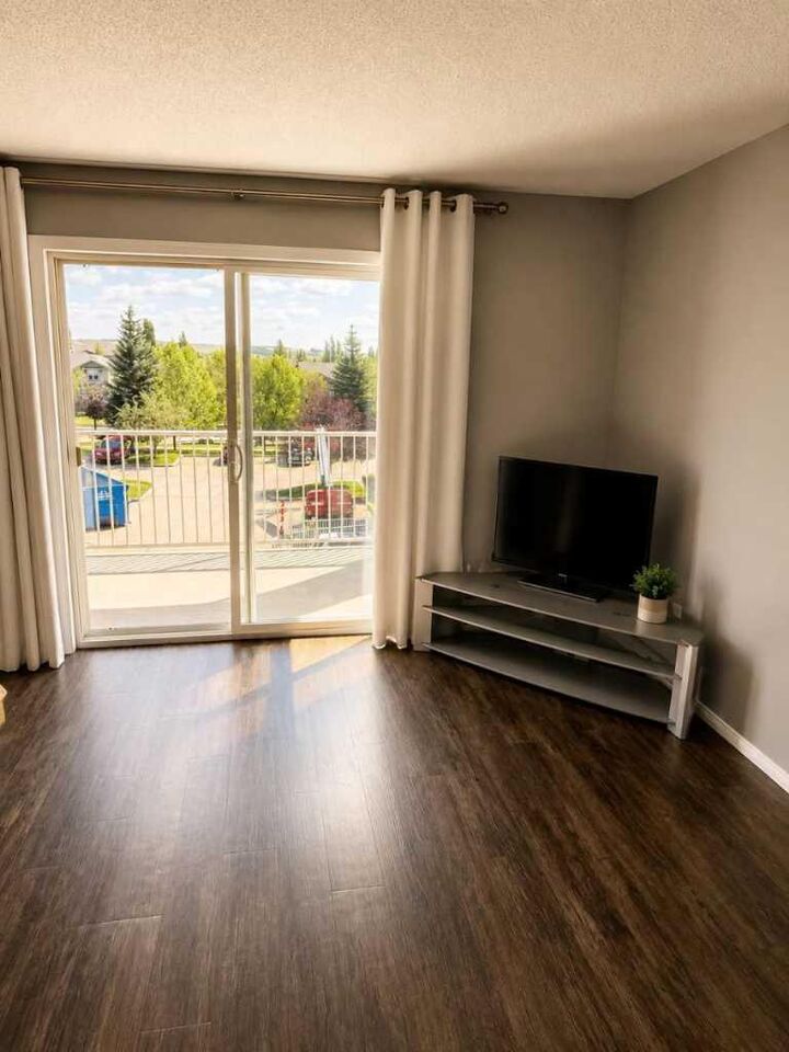 Property Photo: 60 Lawford Avenue 310 AB T4R 3E9