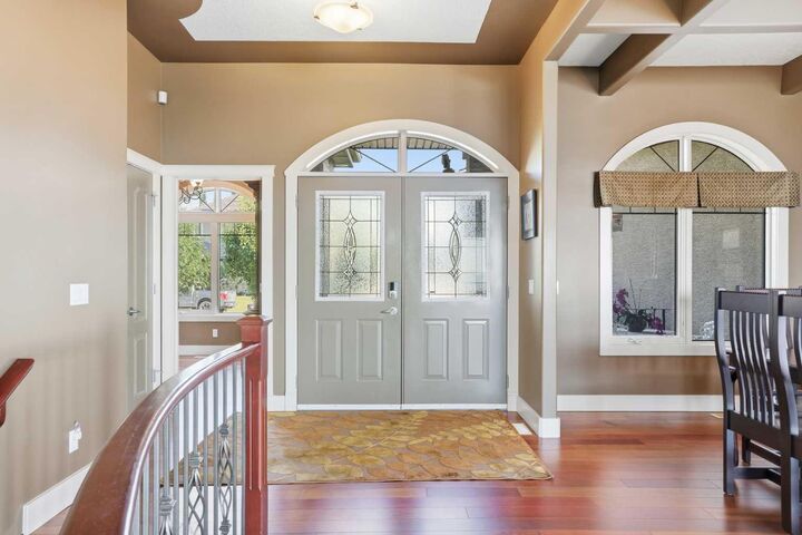 Property Photo:  87 Royal Ridge Terrace NW  AB T3G 5Z1 