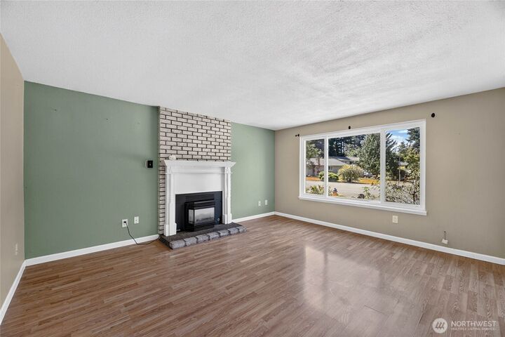 Property Photo:  12917  55th Avenue SE  WA 98208 