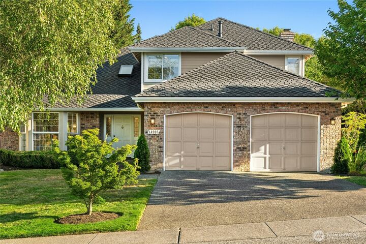 Property Photo: 14905 NE 73rd Court WA 98052
