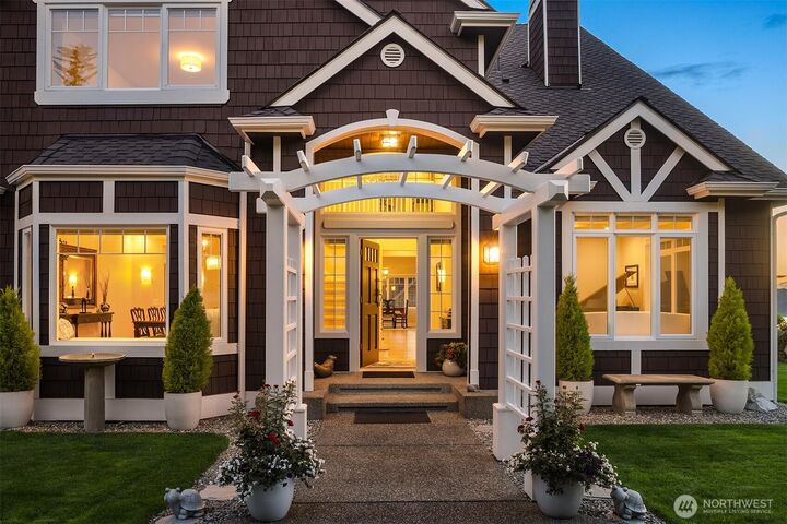 Property Photo: 8421 Naketa Lane WA 98275