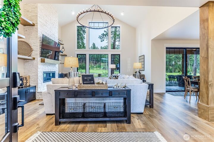 Property Photo: 1630 Coal Mine Way WA 98922