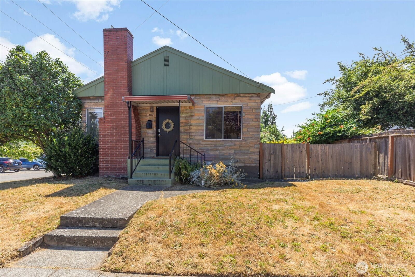 Property Photo:  1403 NW 59th Street  WA 98107 