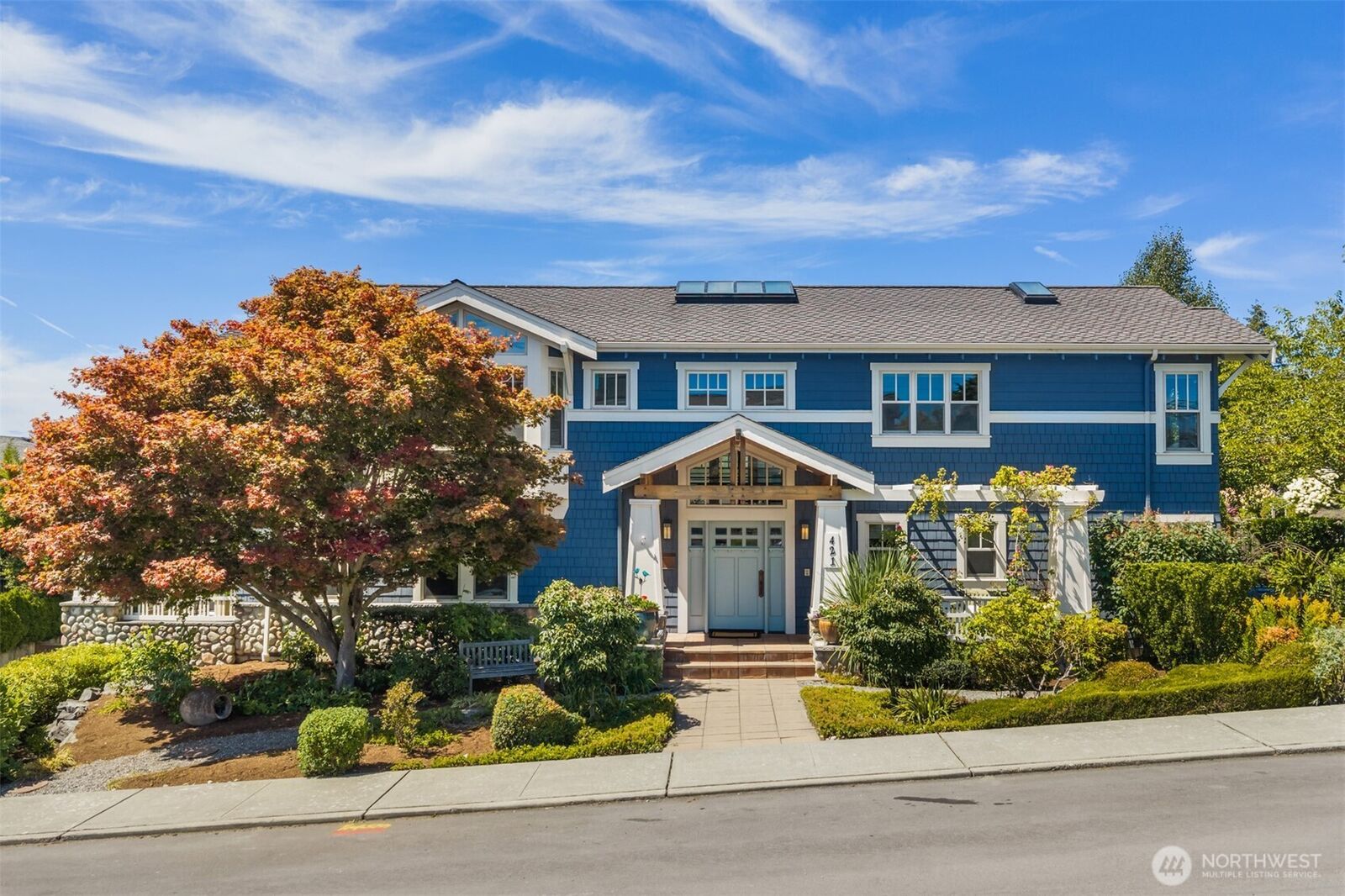 Property Photo: 421 2nd Street W WA 98033