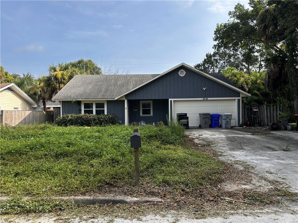 Property Photo:  6526 4th Street  FL 32968 