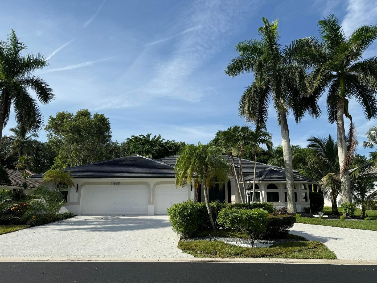 Property Photo:  10386 NW 62nd Drive  FL 33076 