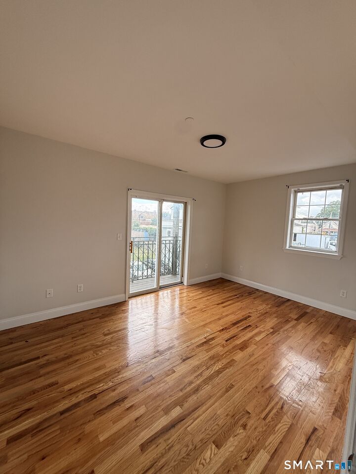 Property Photo:  18 High Street  CT 06902 