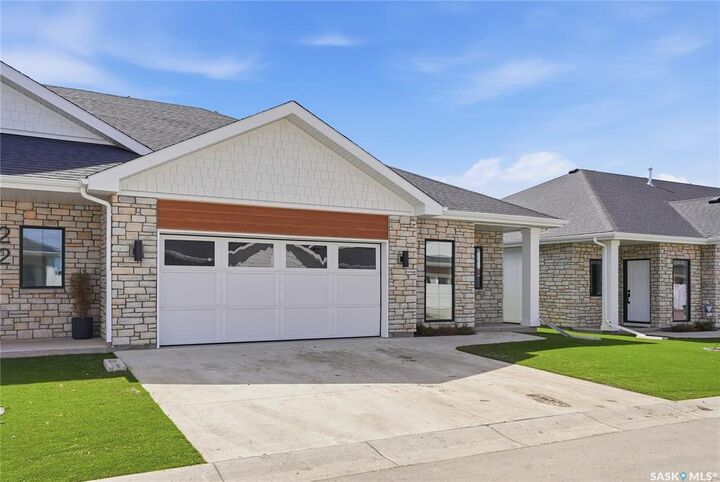 Property Photo:  720 Brighton Boulevard 20  SK S7V 1X1 