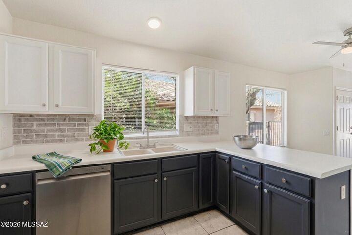 Property Photo:  2652 W Mystic Mountain Drive  AZ 85742 