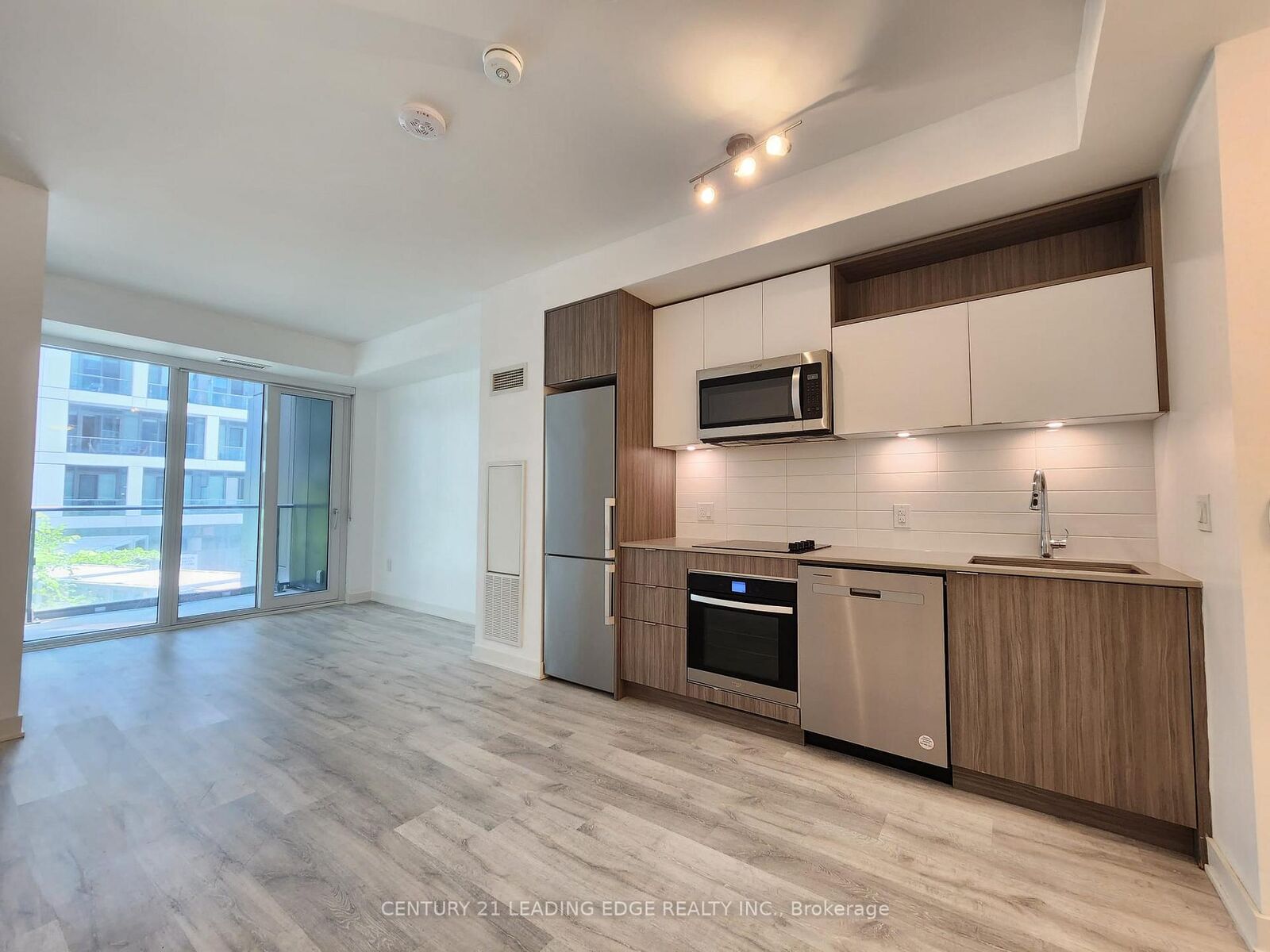 Property Photo:  135 Lower Sherbourne Street 1243  ON M5A 1Y4 