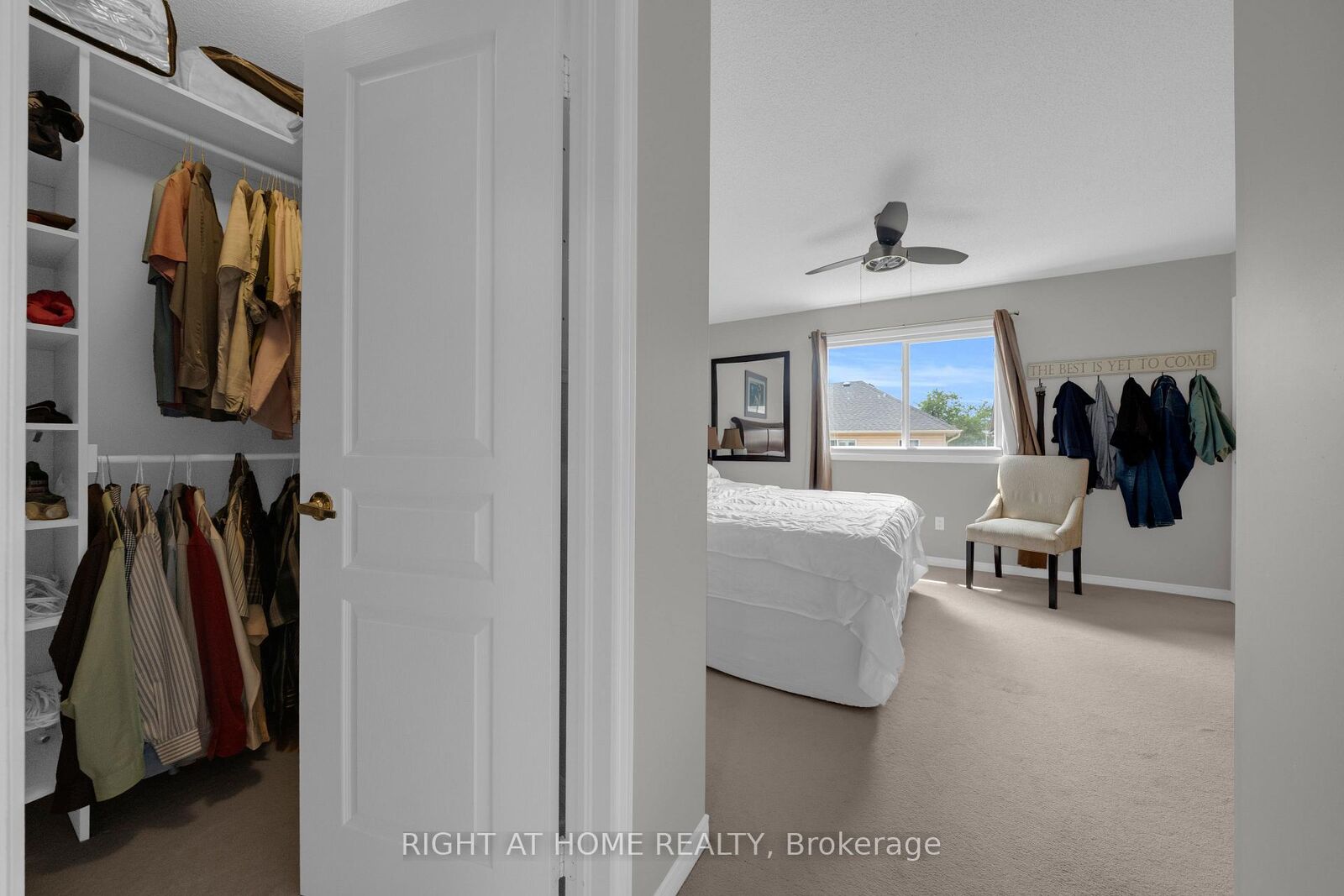 Property Photo: 119 Vera Lynn Crescent ON L4A 0X6