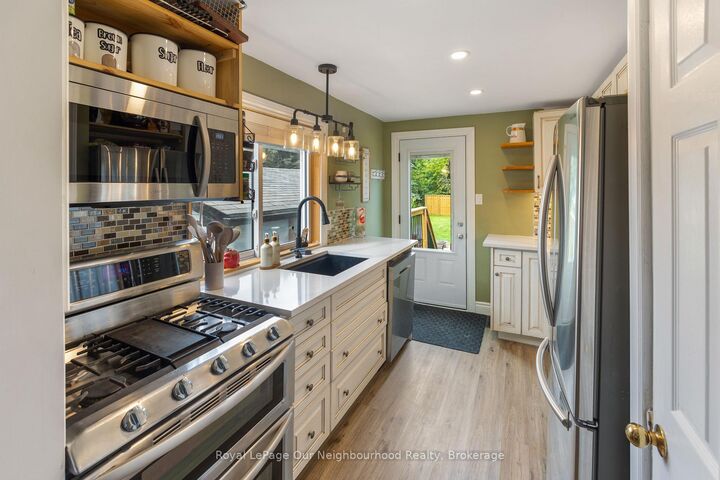 Property Photo: 1397 Ontario Street ON K9A 0N7