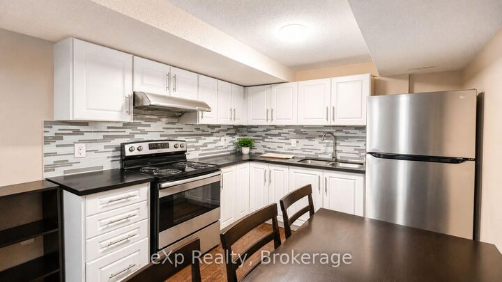 Property Photo: 2 Foxwood Crescent B ON N1C 1A6