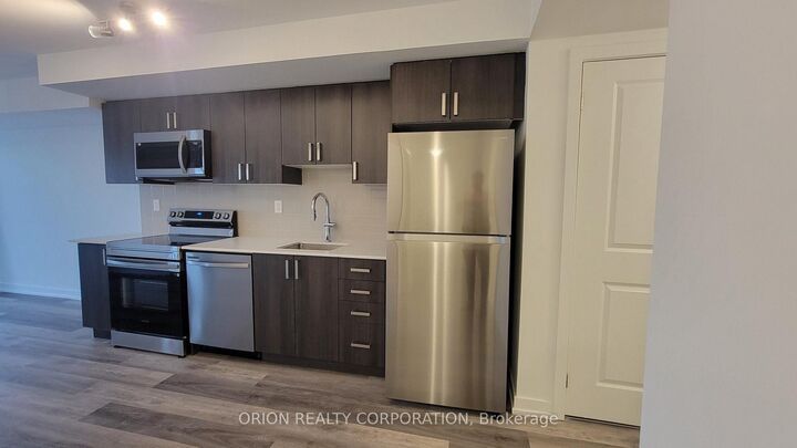 Property Photo:  1435 Celebration Drive 1512  ON L1W 0C4 