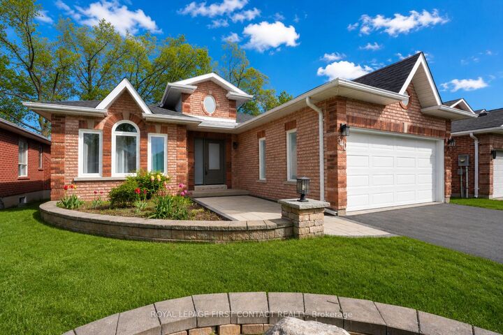 Property Photo: 340 Livingstone Street W ON L4N 7C5