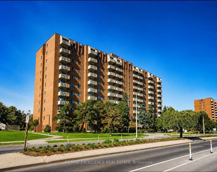 Property Photo: 6720 Glen Erin Drive 912 ON L5N 3K8