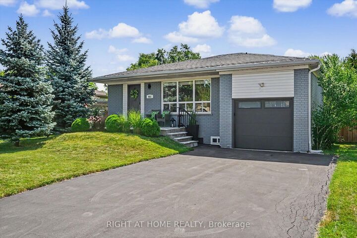 Property Photo: 461 Withnell Crescent ON L6L 3M1