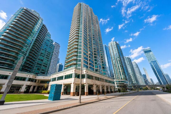 10 Yonge Street 2610 — photo 1