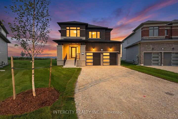 Property Photo: 26 Legacy Circle ON L9Z 0L8