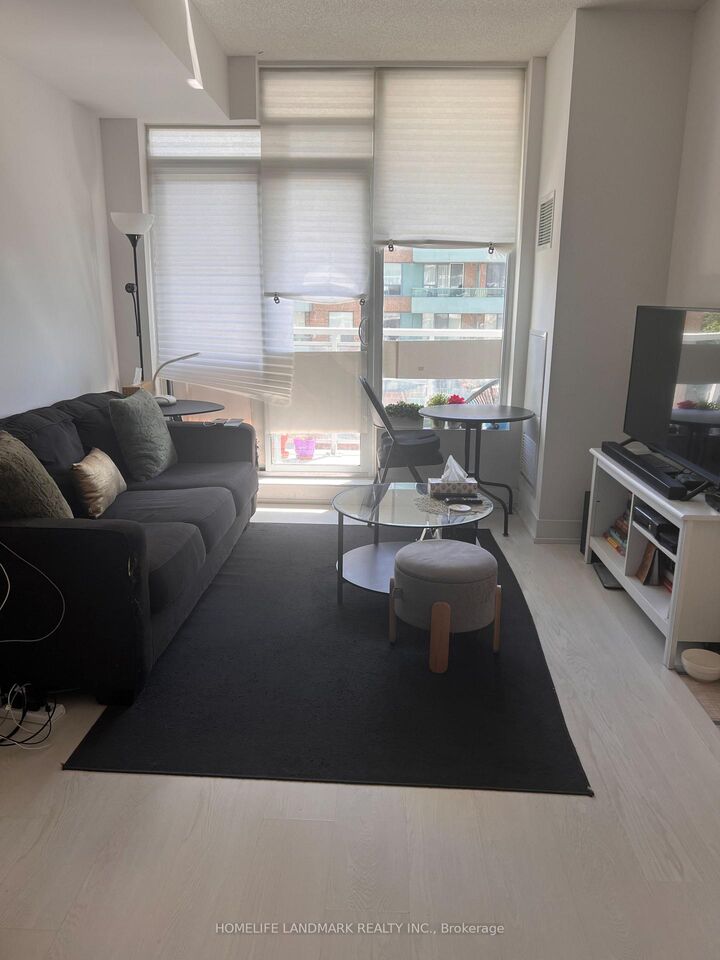 Property Photo:  68 Merton Street 616  ON M4S 1A1 