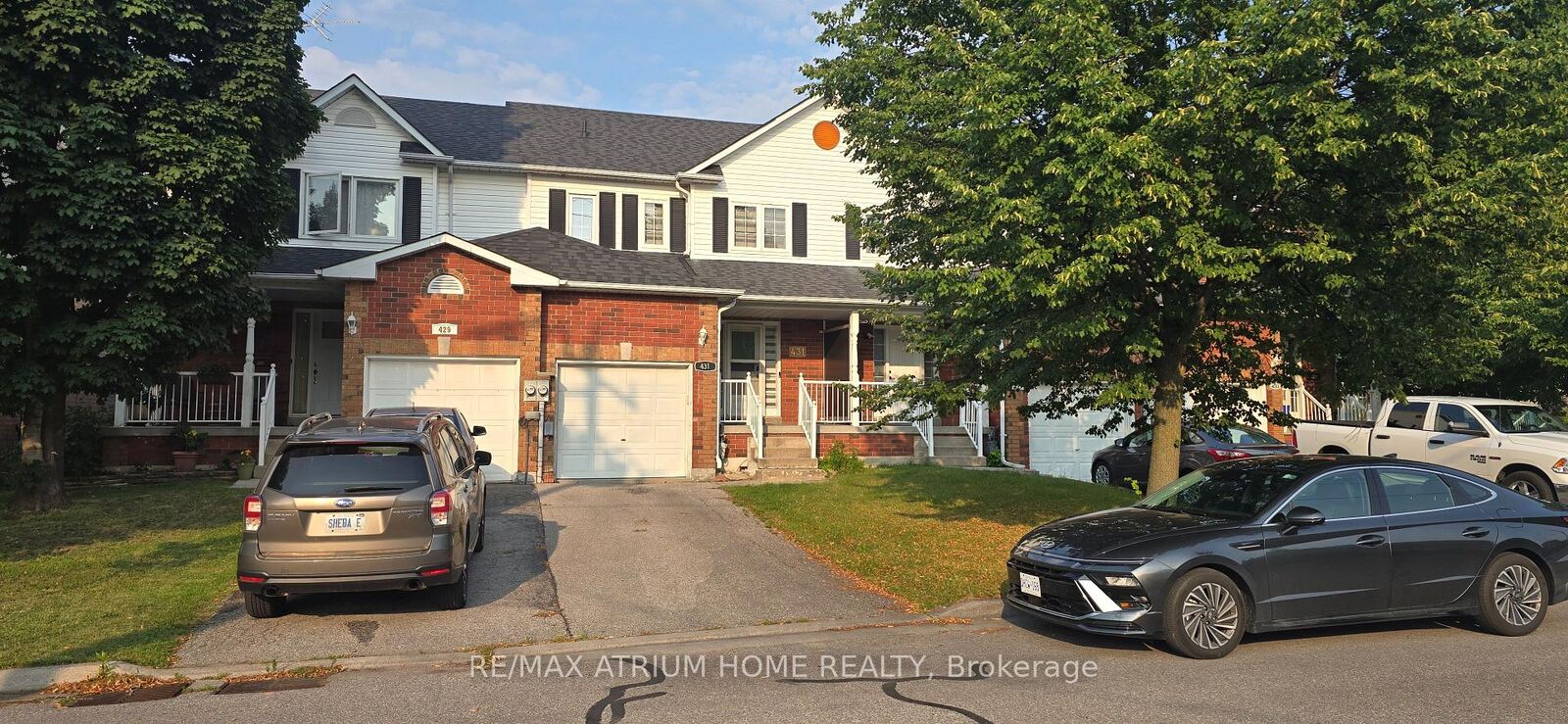 Property Photo: 431 Drew Street ON L1H 8W6