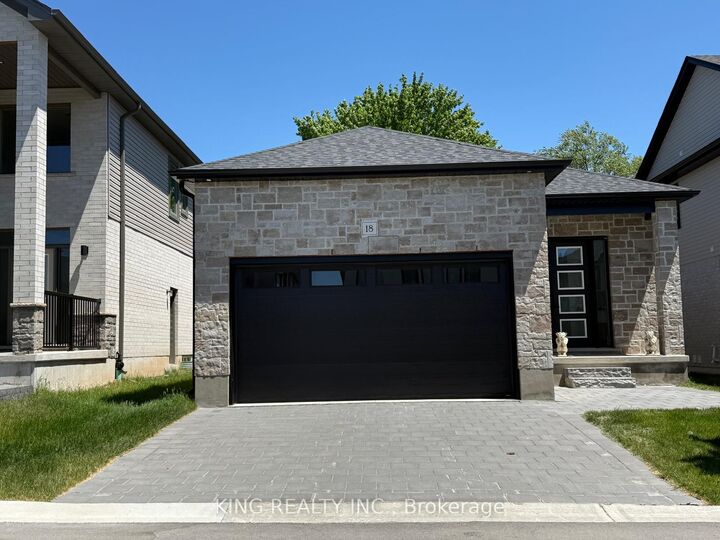 Property Photo: 7966 Fallon Drive 18 ON N0M 1V0