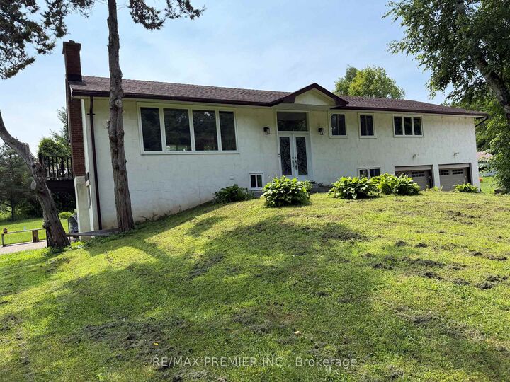 4430 Liberty Street N — photo 1