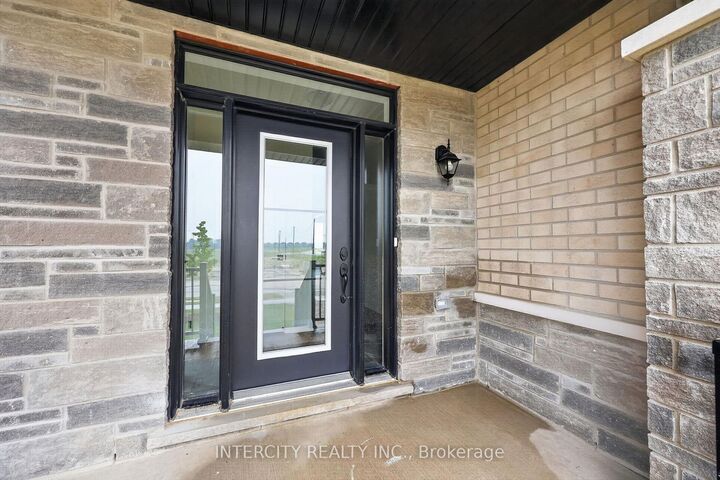 Property Photo: 30 Legacy Circle ON L9Z 0M5