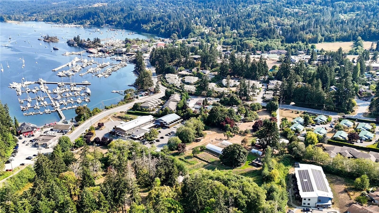 Property Photo: 265 Lower Ganges Rd BC V8K 1S7