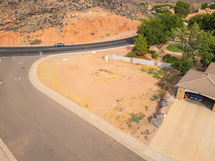Property Photo: S 870 Cir N 6 UT 84770