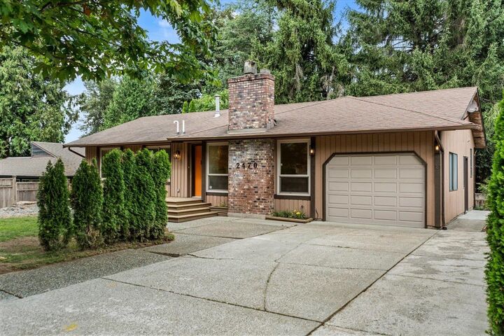 Property Photo: 2470 Woodstock Drive BC V3G 2B6