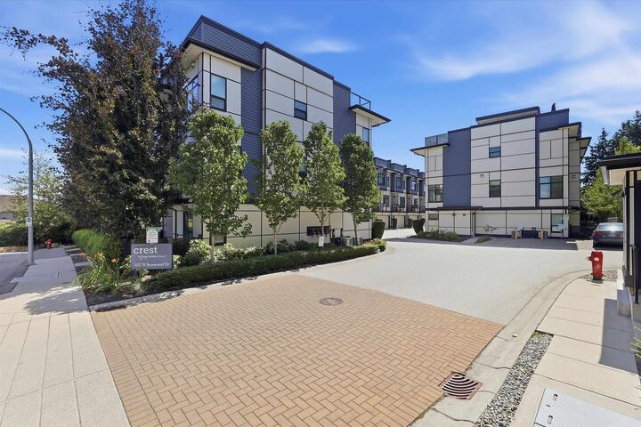 Property Photo: 16828 Boxwood Drive 5 BC V4N 6T2