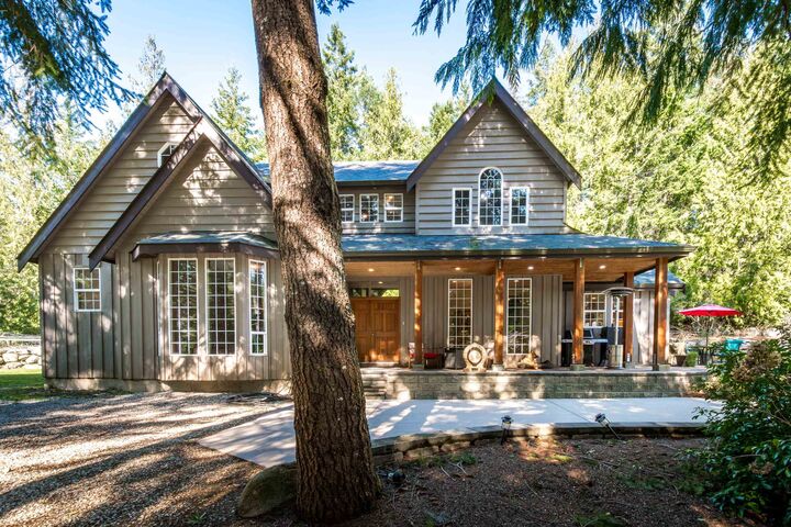 Property Photo: 6979 Sechelt Inlet Road BC V7Z 0P1