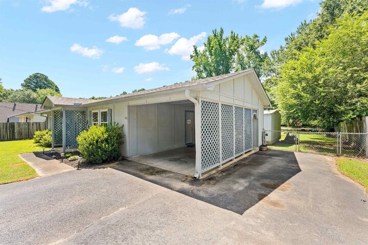 Property Photo:  1107 Boone Road  AR 72022 