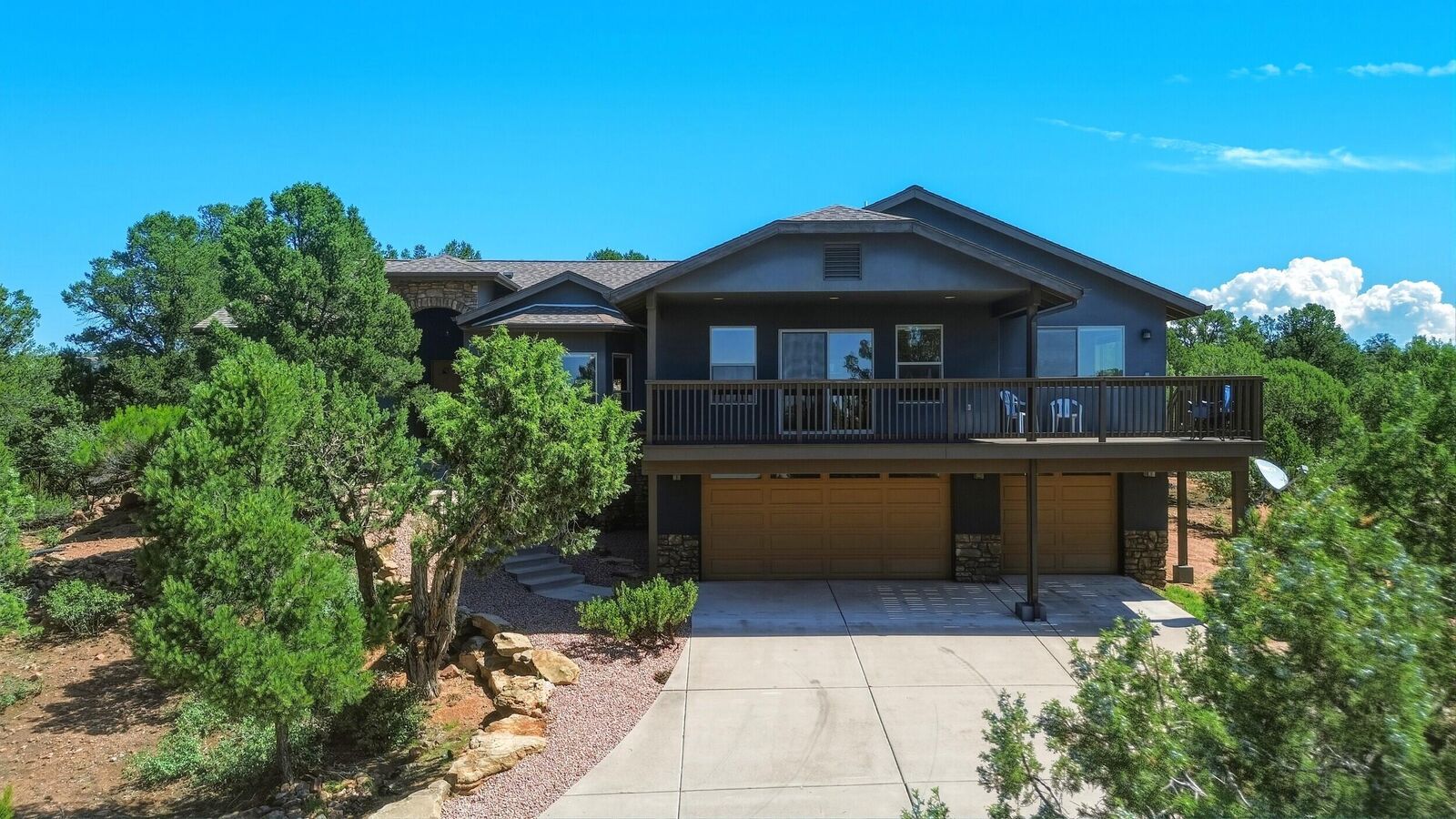 Property Photo: 1905 N Conifer Circle AZ 85541