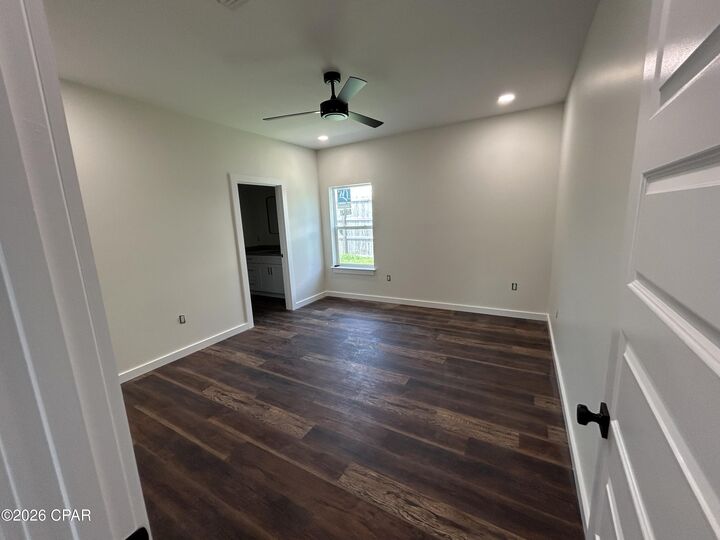 Property Photo:  7582 Kelsey Drive  FL 32404 