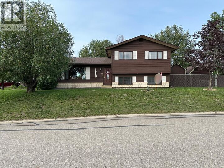 5128 44 Place Northeast — photo 1