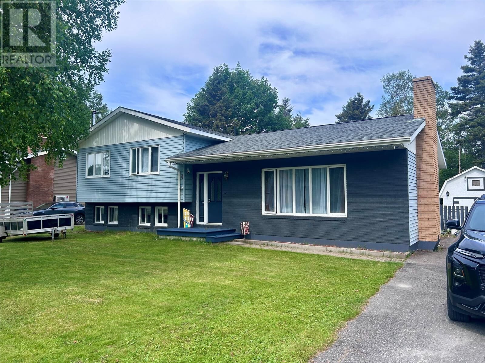 Property Photo: 4 Elmwood Crescent NL A0L 1K0