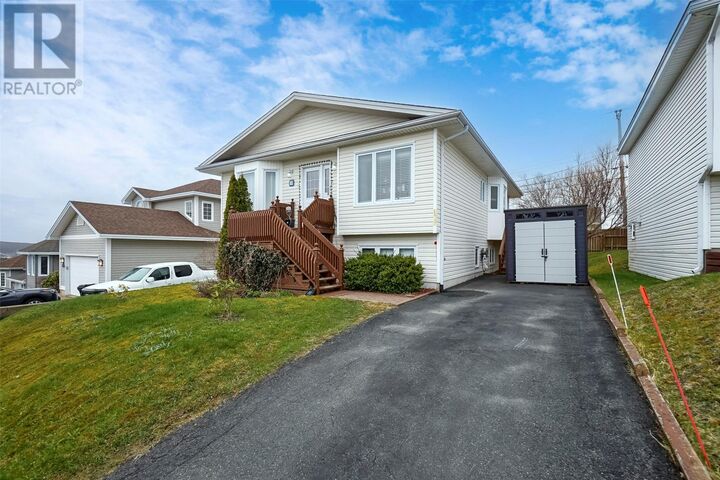 Property Photo:  58 Duntara Crescent  NL A1E 5Z2 