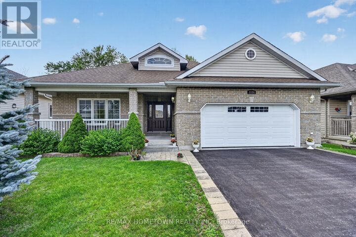 Property Photo: 1124 McClure Crescent ON K6V 0B6