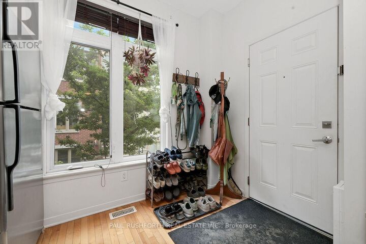Property Photo: 795 Montreal Road 3 ON K1K 0S9