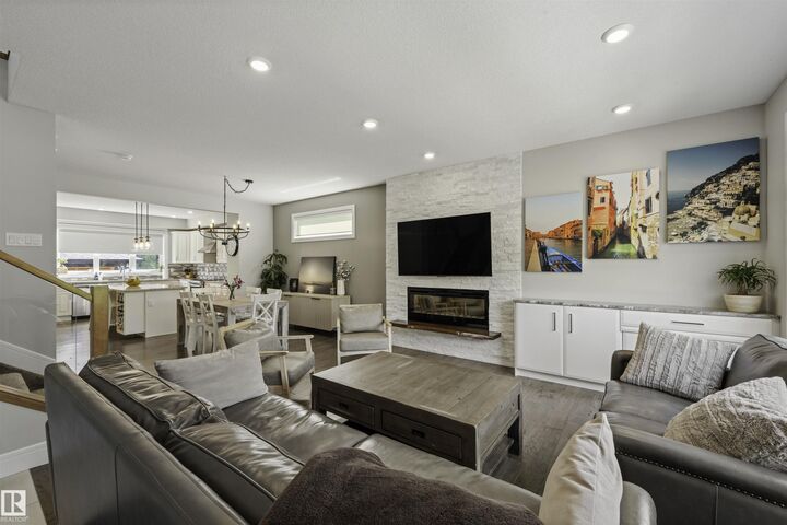 Property Photo:  14605 78 Avenue NW  AB T5R 3C4 