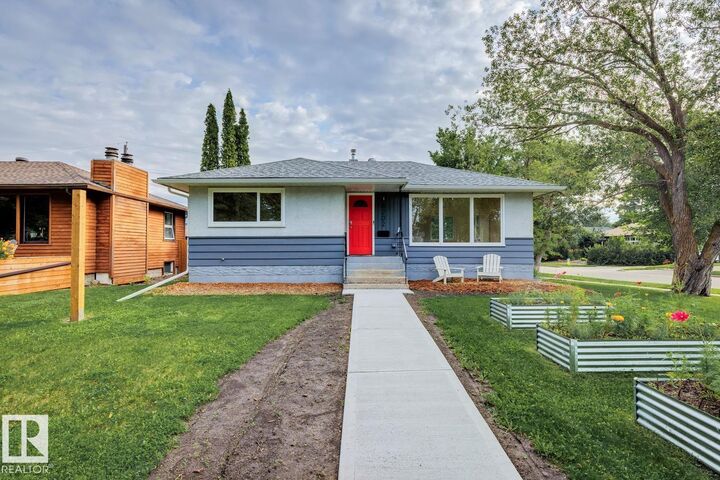Property Photo:  8202 93A Avenue NW  AB T6C 1V6 