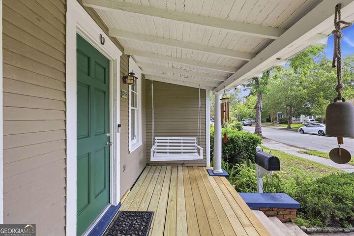 Property Photo: 1218 E 48th Street GA 31404