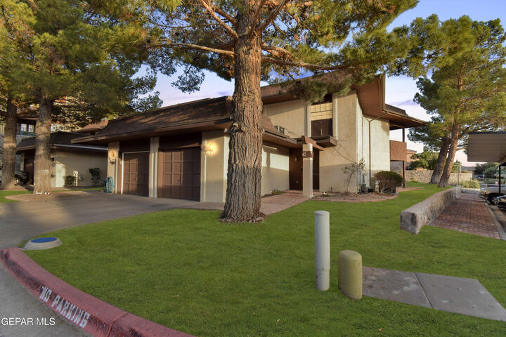 Property Photo:  421 Irondale Drive C  TX 79912 