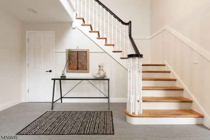 Property Photo: 4 Davenport Rd NJ 07435