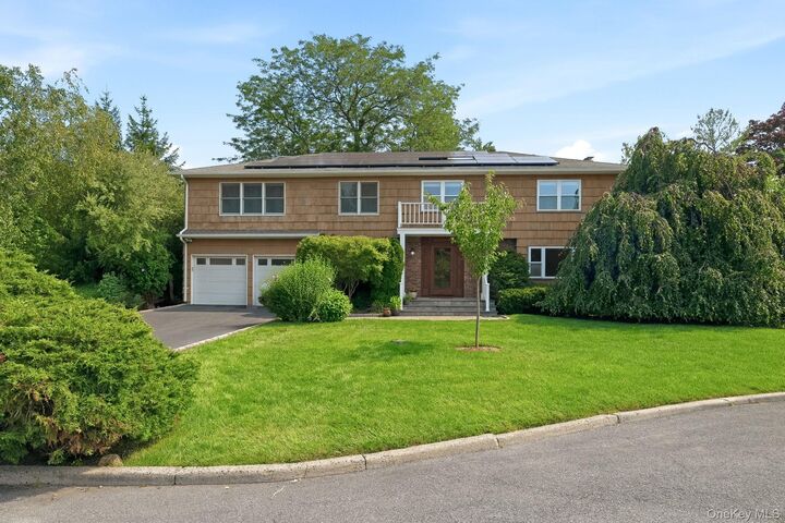 Property Photo:  23 Carriage Court  NY 10583 