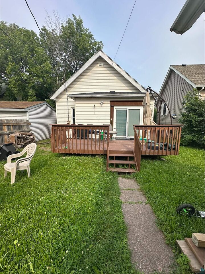 Property Photo: 513 N 60th Ave W MN 55807-1900