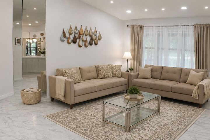 Property Photo: 1723 Bell Ranch Street FL 33511