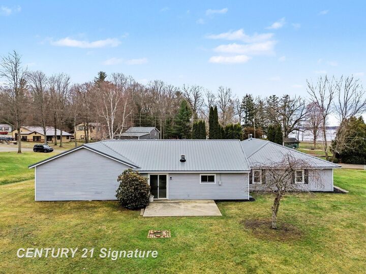 Property Photo: 474 W Taylor Drive MI 48657